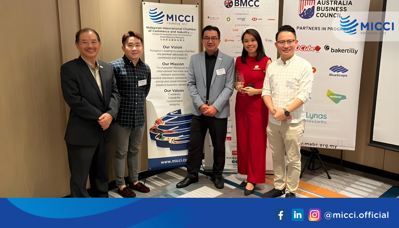 INTER-CHAMBER NETWORKING & CHRISTMAS SUNDOWNER 2025 (3)