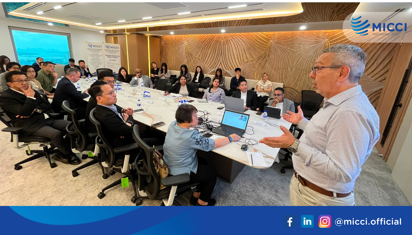 ENGAGE WITH CANADIAN DELEGATES (3)